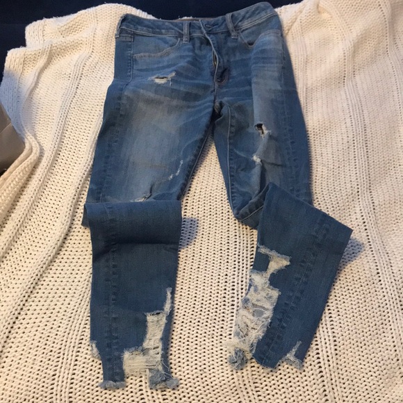 American Eagle Outfitters Pants - Size 6 AE jeans